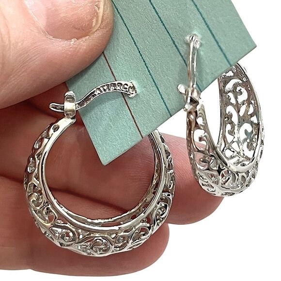 🌴 Filigree Hoop Earrings | Silver Tone - Picture 3 of 9